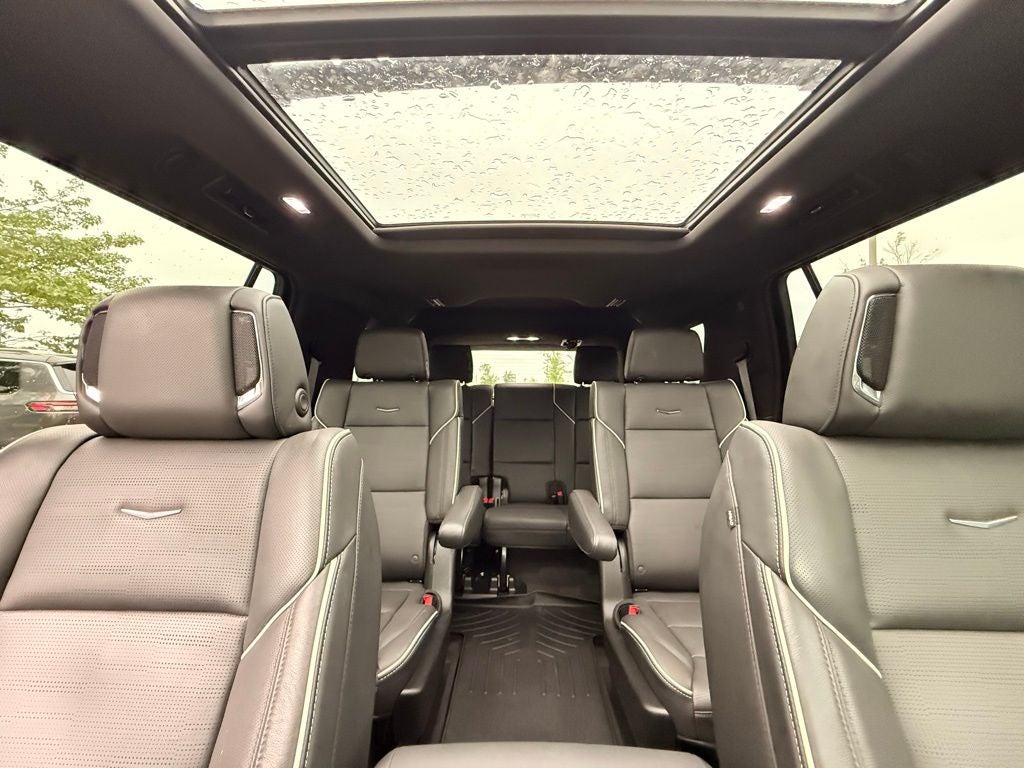 2023 Cadillac Escalade Sport Trailer Package