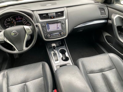 2016 Nissan Altima 2.5 SL SUPER LOW MILES