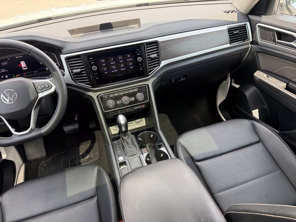 2022 Volkswagen Atlas 3.6L V6 SE w/Technology