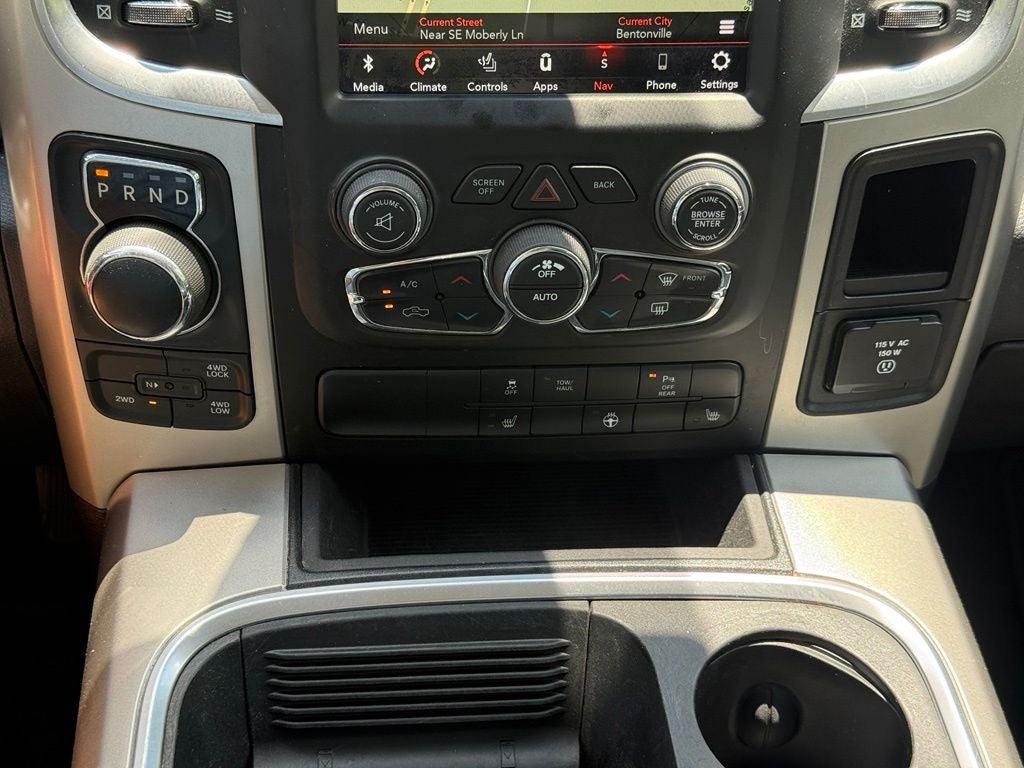 2020 RAM 1500 Classic SLT