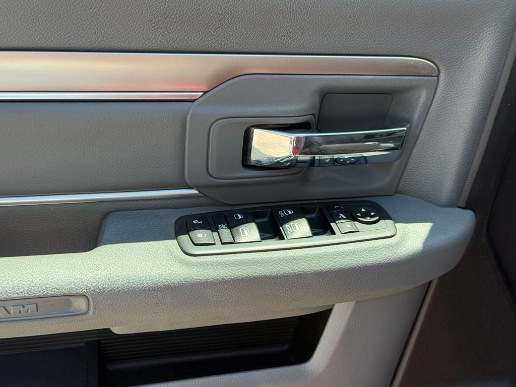 2020 RAM 1500 Classic SLT