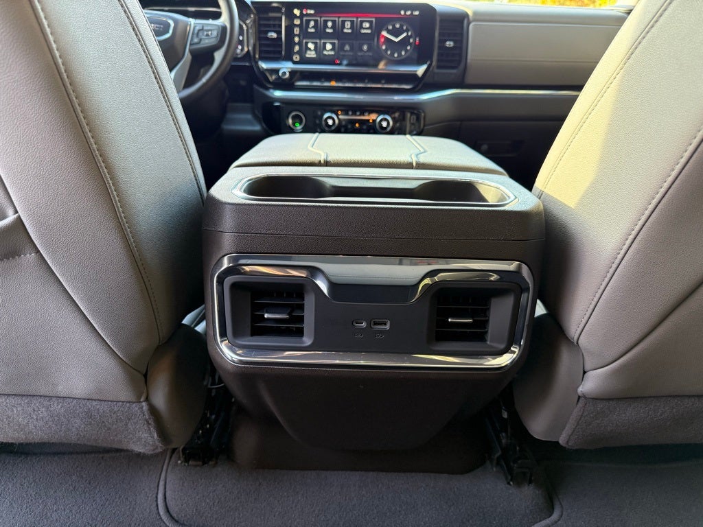 2023 GMC Sierra 1500 SLT BOSE / V8 / 1-OWNER CARFAX