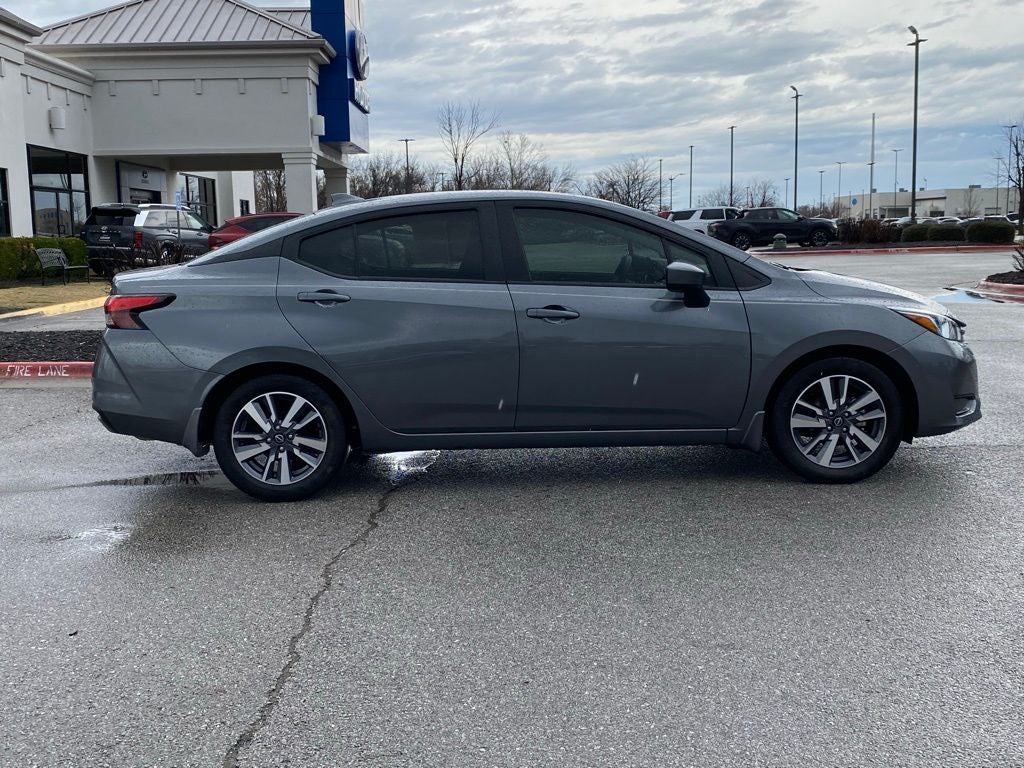 2024 Nissan Versa 1.6 SV