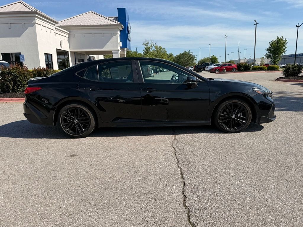 2025 Toyota Camry SE 1 OWNER CARFAX