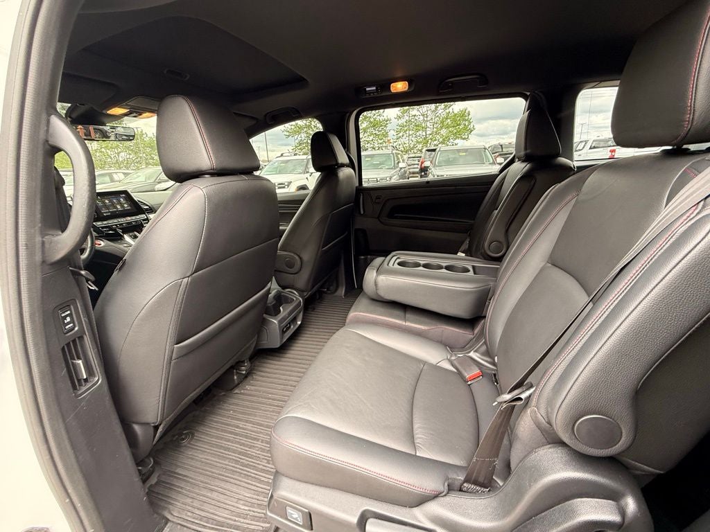 2023 Honda Odyssey Sport CLEAN