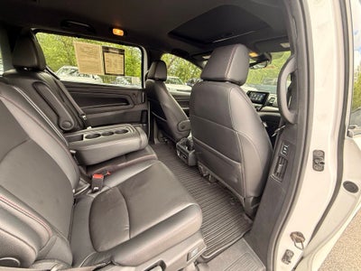 2023 Honda Odyssey Sport CLEAN