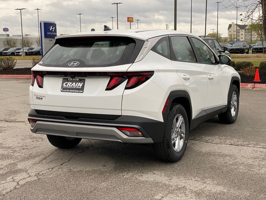 2026 Hyundai TUCSON SE FWD