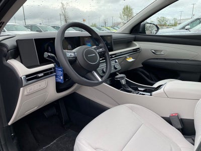 2026 Hyundai TUCSON SE