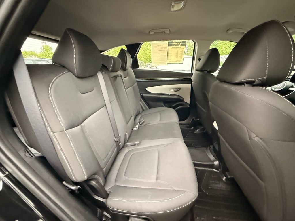 2022 Hyundai TUCSON SE