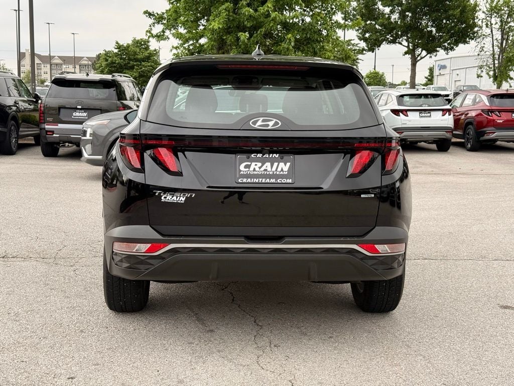 2022 Hyundai TUCSON SE