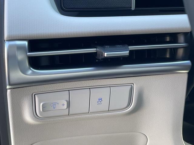 2025 Hyundai TUCSON SE AWD