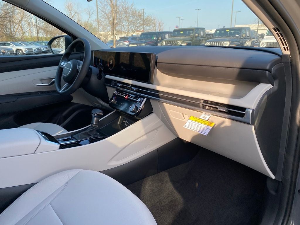 2026 Hyundai TUCSON SEL
