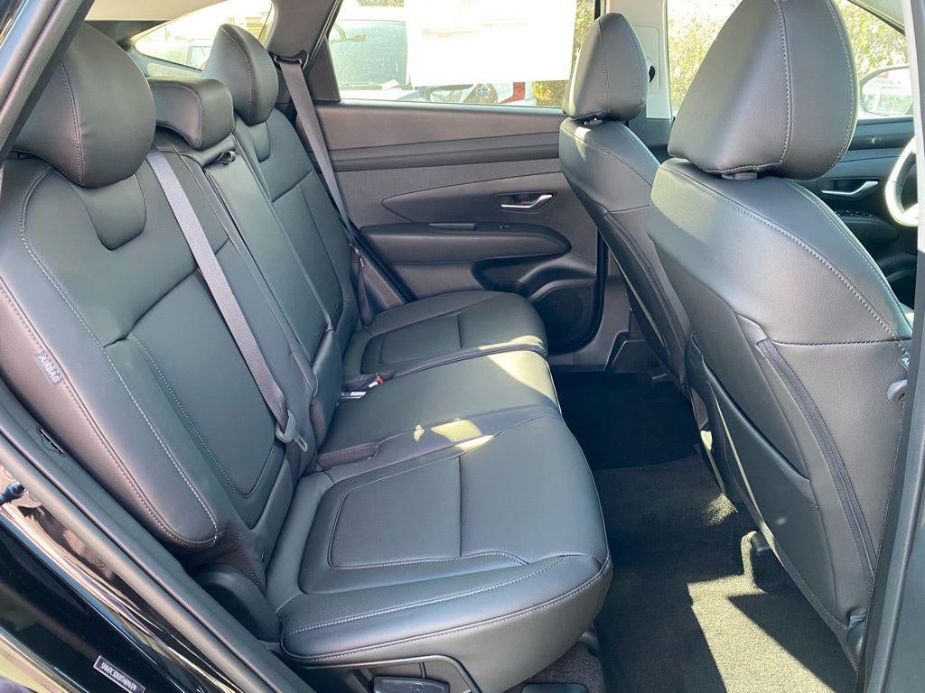 2026 Hyundai TUCSON SEL Premium FWD