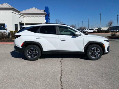 2026 Hyundai TUCSON SEL Premium FWD