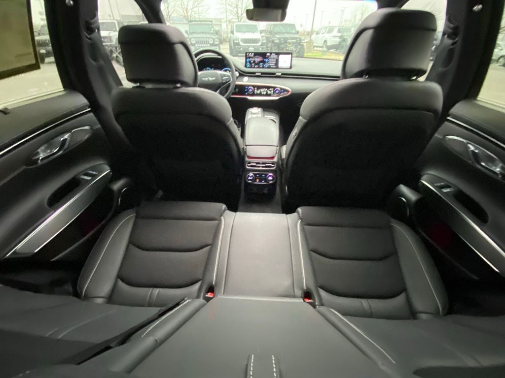 2025 Genesis GV70 2.5T