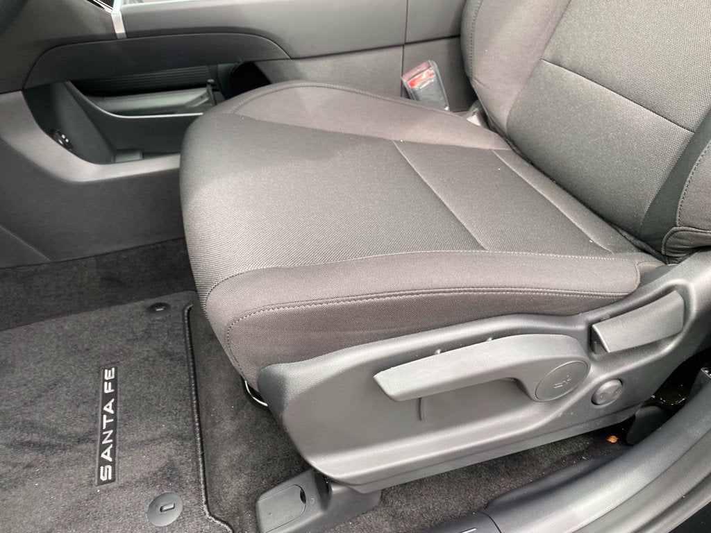 2027 Hyundai SANTA FE SE