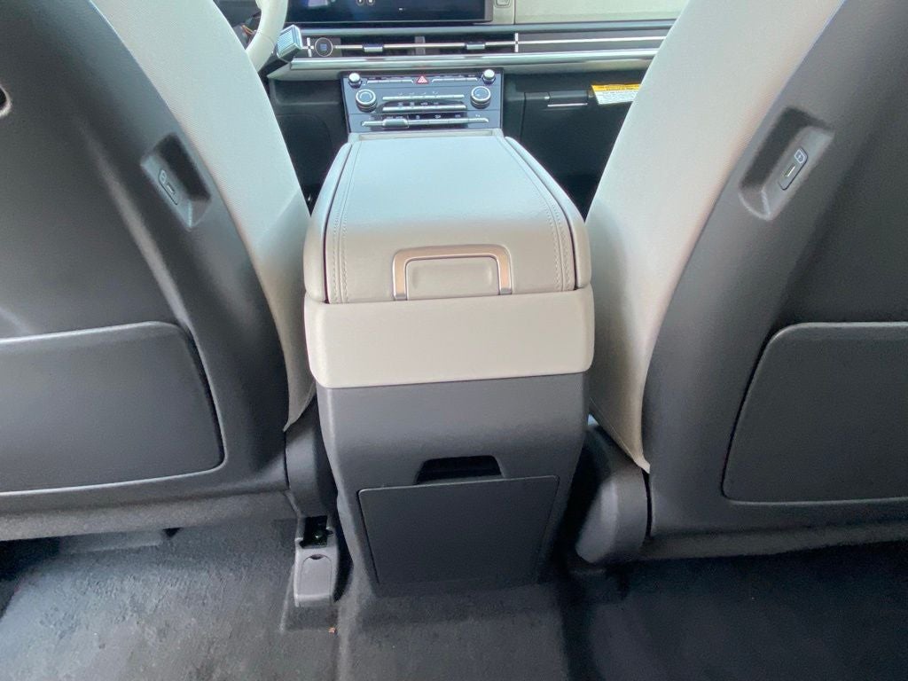 2027 Hyundai SANTA FE SE