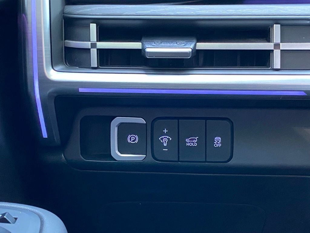2024 Hyundai SANTA FE Limited LOW MILES