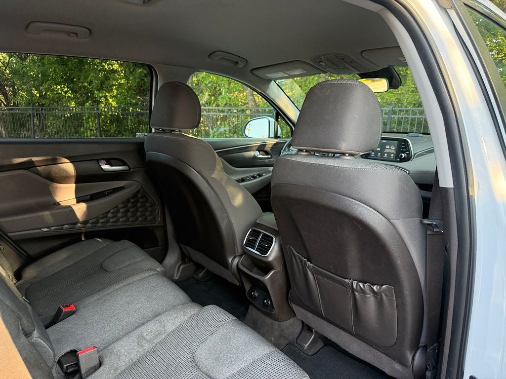 2019 Hyundai SANTA FE SE