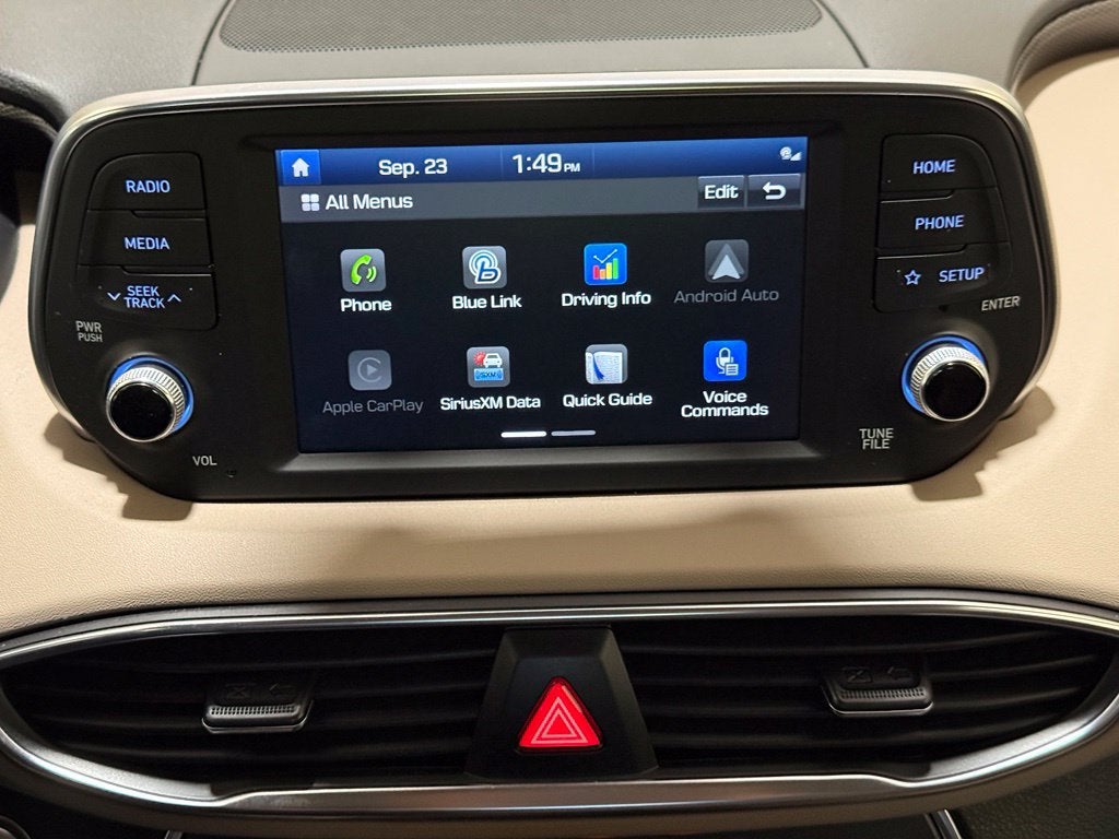 2020 Hyundai SANTA FE SEL - CLEAN CARFAX / ONE OWNER
