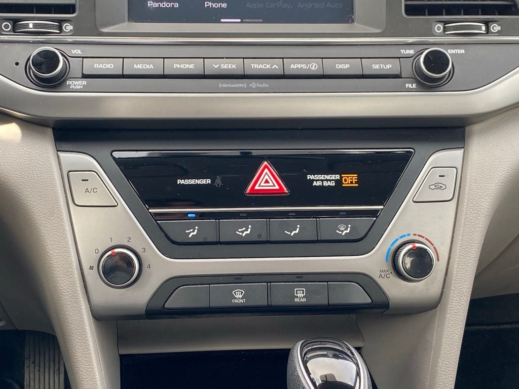 2018 Hyundai ELANTRA SEL