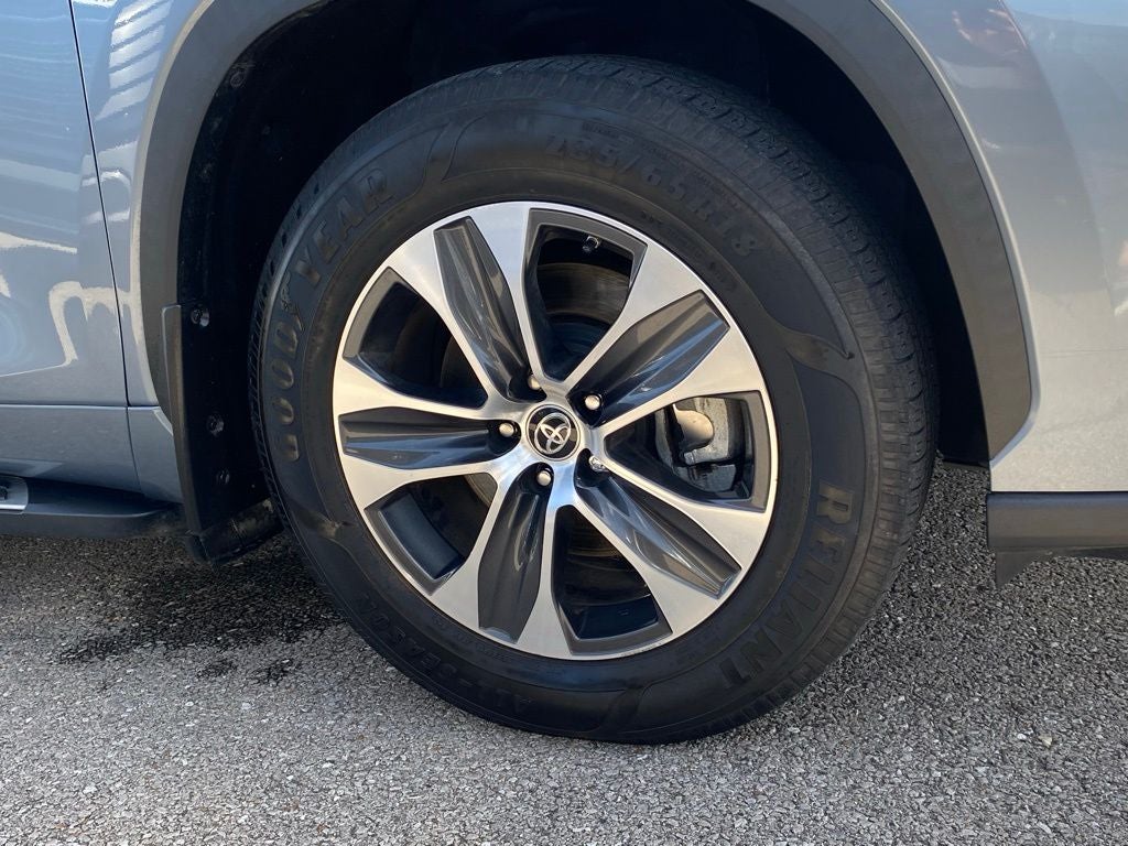 2020 Toyota Highlander XLE AWD