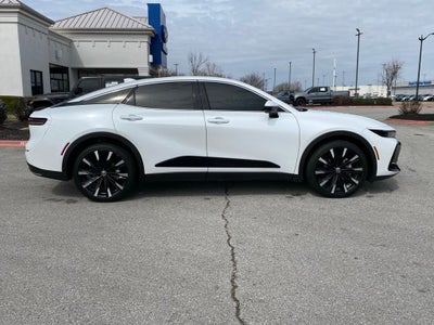 2025 Toyota Crown Platinum