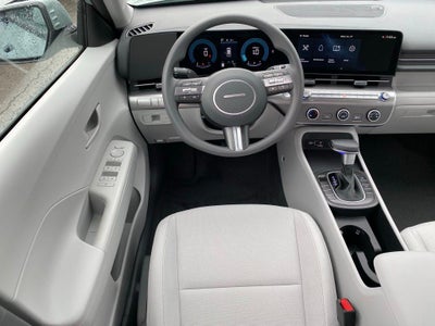 2026 Hyundai KONA SE FWD