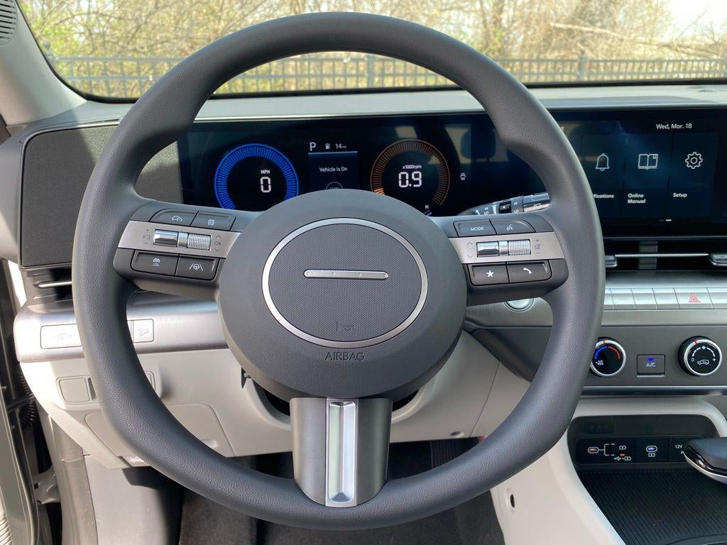 2026 Hyundai KONA SE FWD