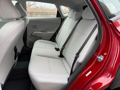 2026 Hyundai KONA SE FWD