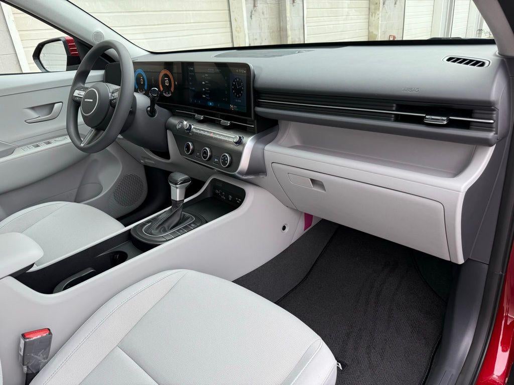 2026 Hyundai KONA SE FWD