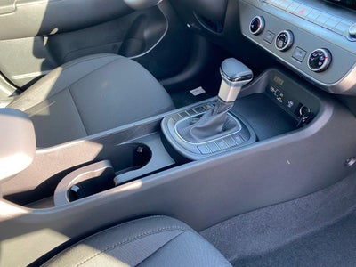 2026 Hyundai KONA SE FWD