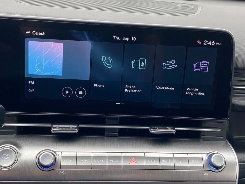 2027 Hyundai KONA SE