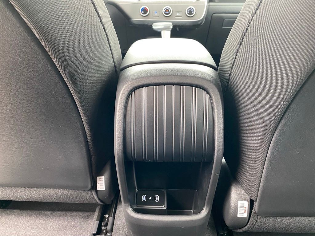 2027 Hyundai KONA SE
