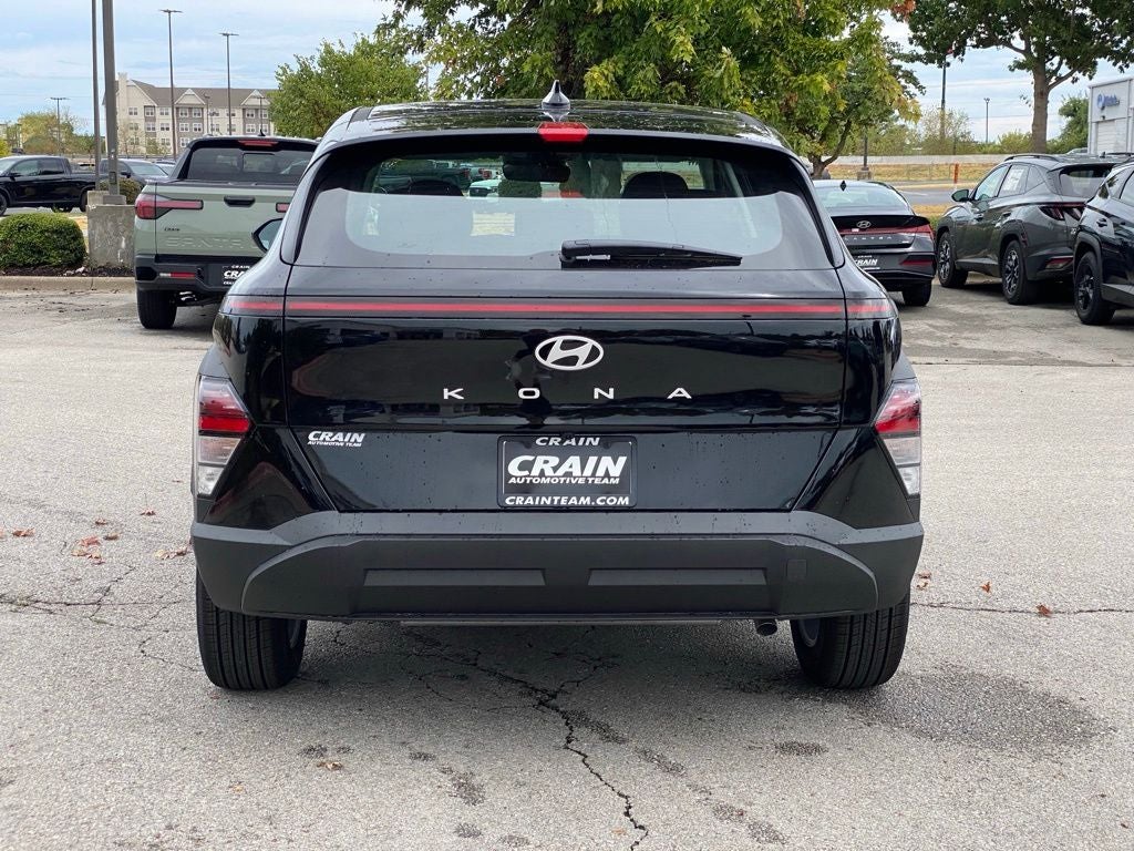 2027 Hyundai KONA SE