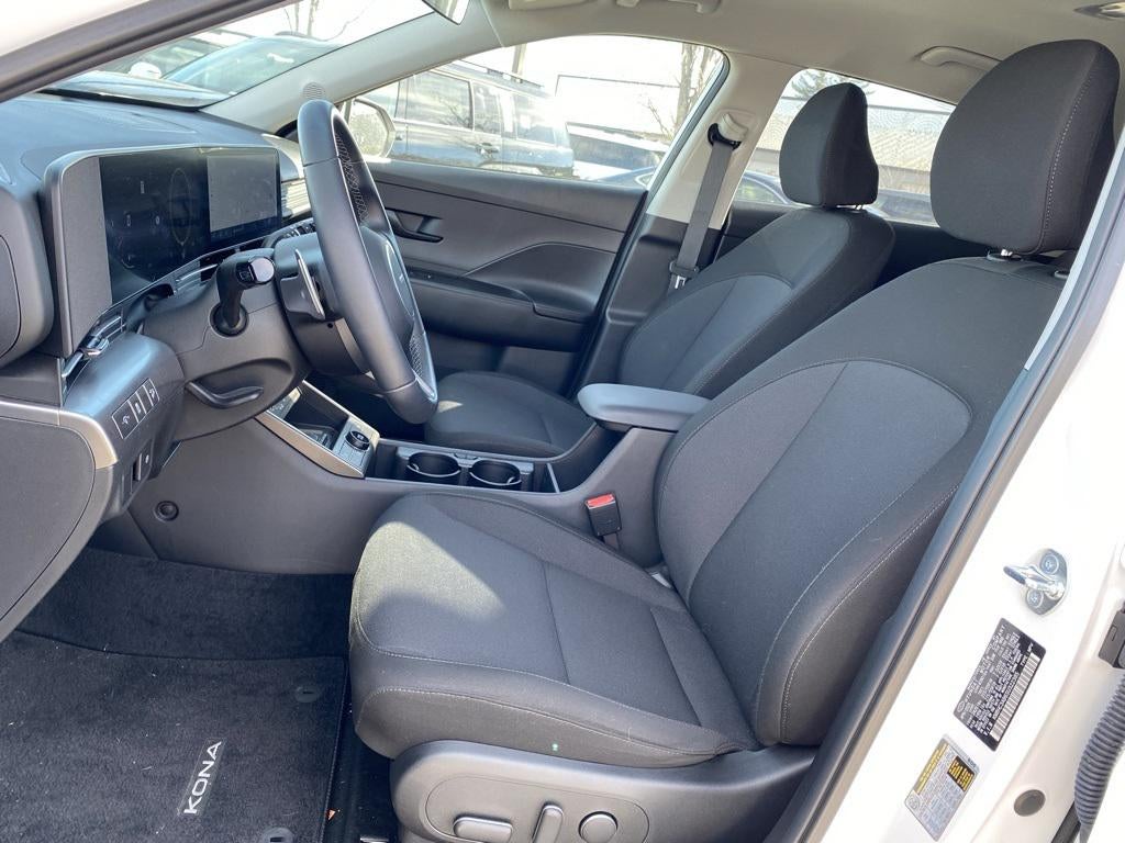 2025 Hyundai KONA SEL Convenience FWD