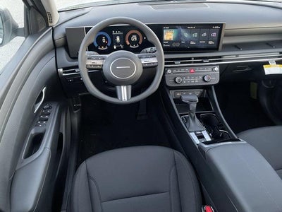 2025 Hyundai TUCSON SE FWD