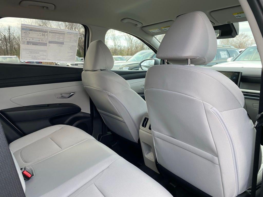 2026 Hyundai TUCSON HYBRID SEL AWD