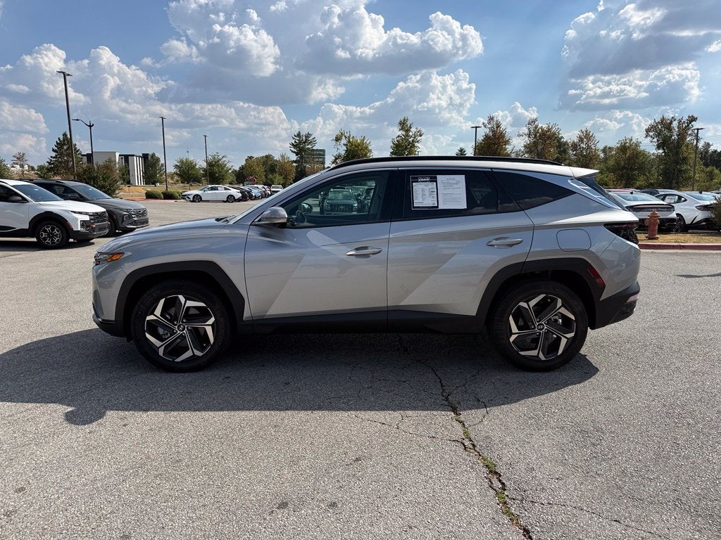 2024 Hyundai TUCSON HYBRID Limited - AWD / CLEAN CARFAX / PANORAMIC SUNROOF