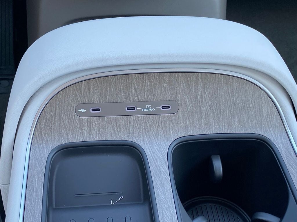 2027 Hyundai PALISADE HYBRID SEL BLUE 8 Passenger