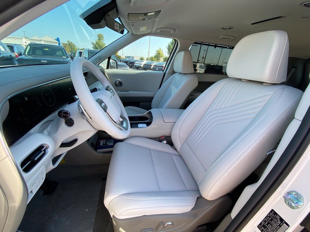 2027 Hyundai PALISADE HYBRID SEL BLUE 8 Passenger