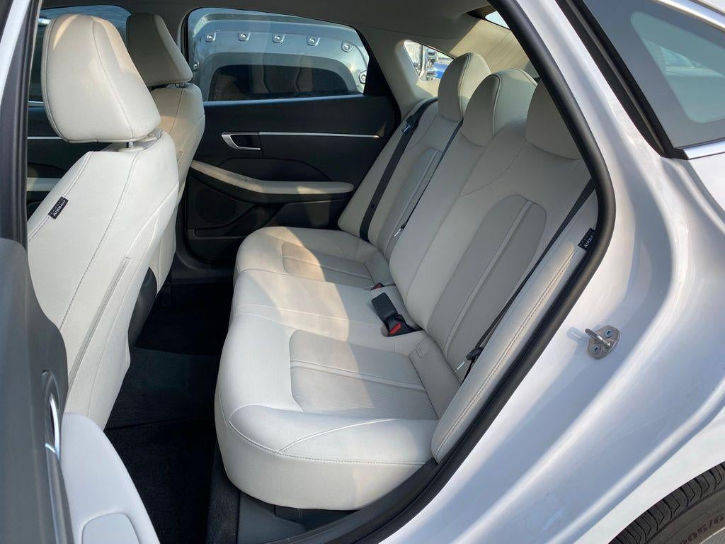 2025 Hyundai SONATA SE