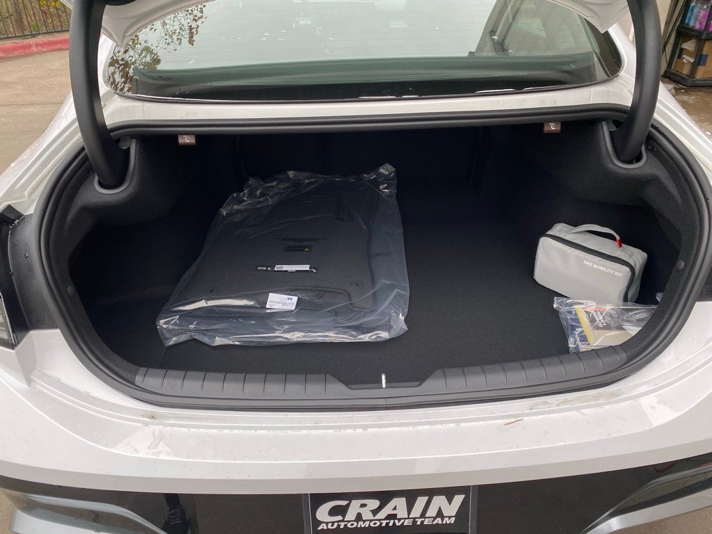 2026 Hyundai SONATA HYBRID SEL