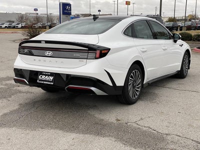 2026 Hyundai SONATA HYBRID SEL