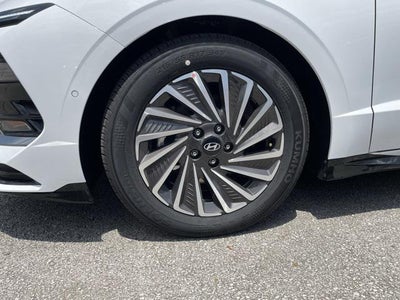 2025 Hyundai SONATA HYBRID Limited