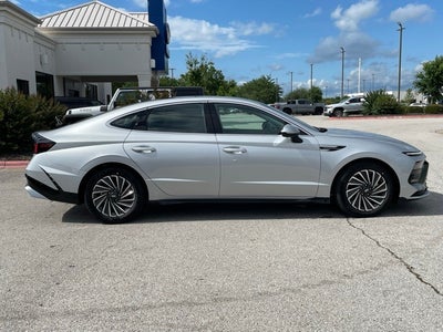 2025 Hyundai SONATA HYBRID Limited