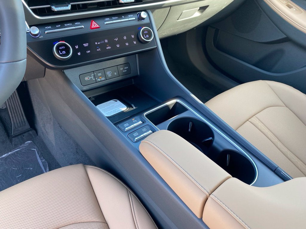 2027 Hyundai SONATA HYBRID Limited