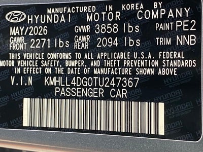 2026 Hyundai ELANTRA SE