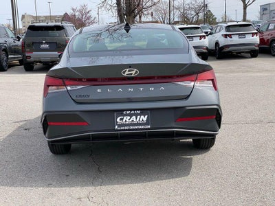 2026 Hyundai ELANTRA SE