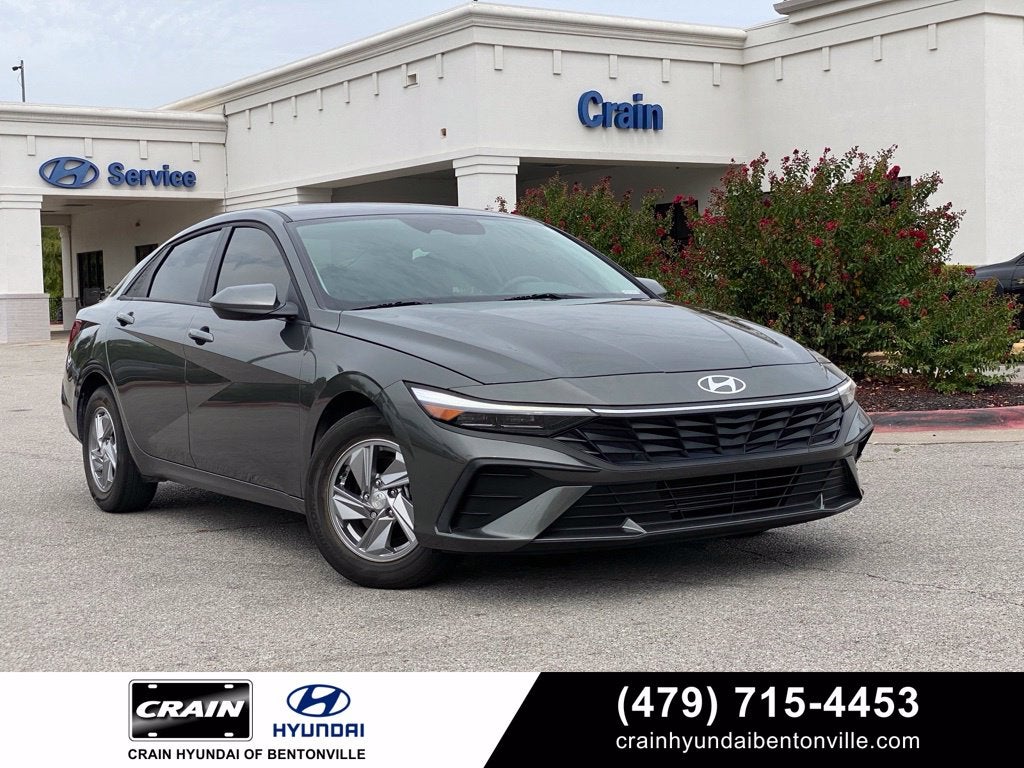 2025 Hyundai ELANTRA SE - CLEAN CARFAX / ONE OWNER